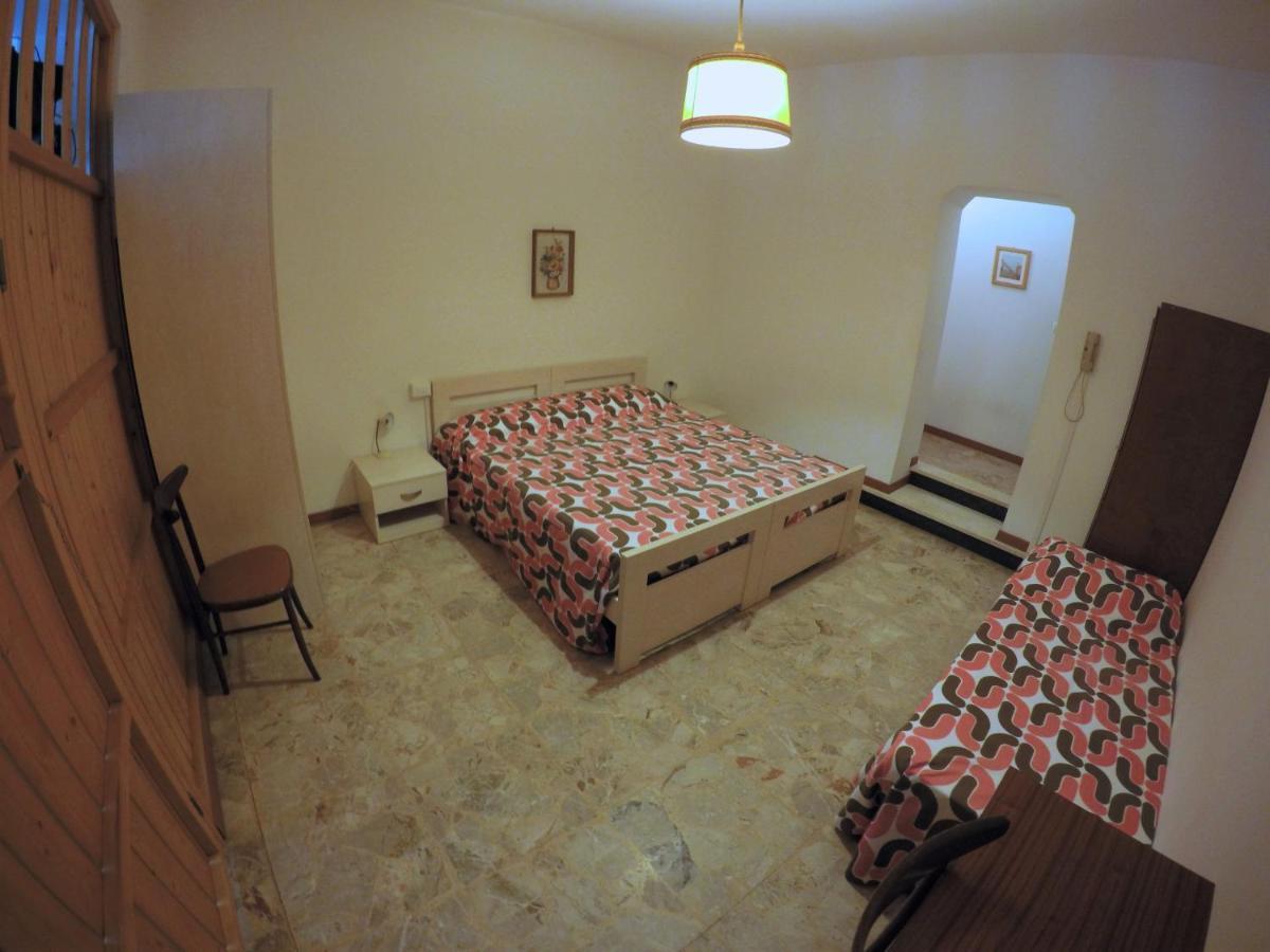 Residence Catullo Бецека Екстериор снимка