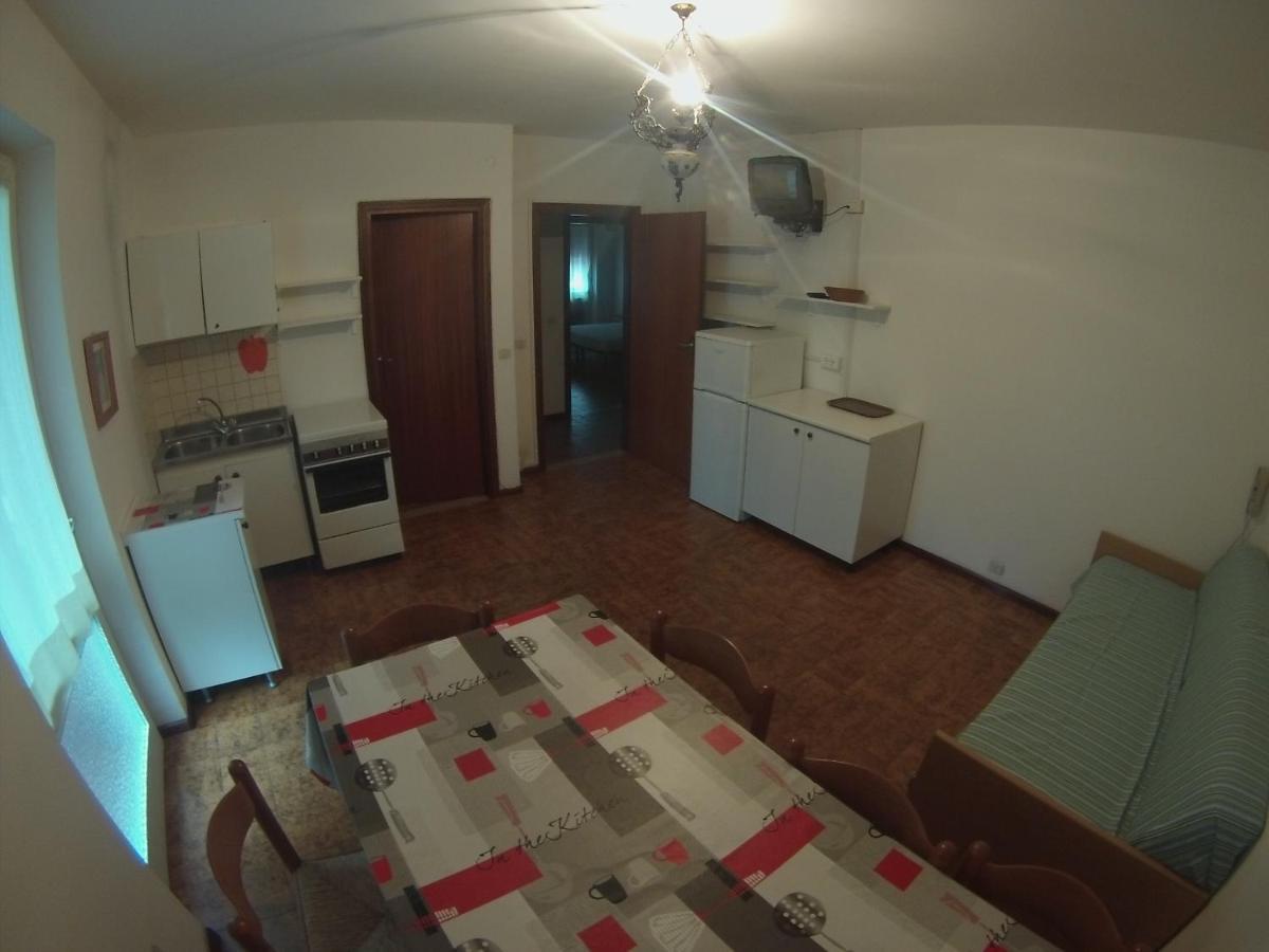 Residence Catullo Бецека Екстериор снимка