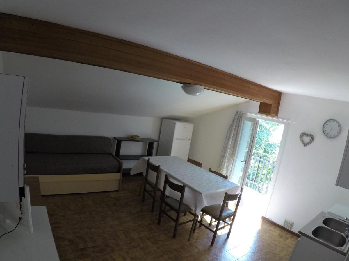 Residence Catullo Бецека Екстериор снимка